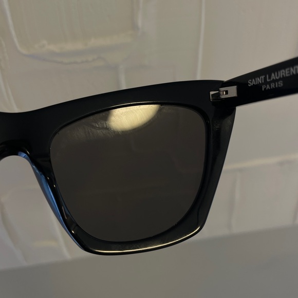 Saint Laurent Kate Sunglasses, Includes Case. - Picture 5 of 12